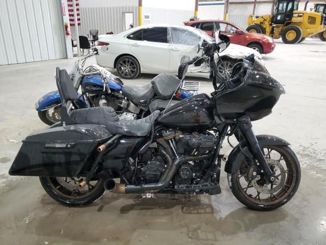 2022 Harley-Davidson Fltrxst