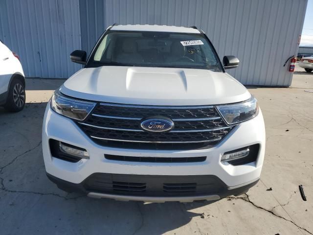 2024 Ford Explorer XLT