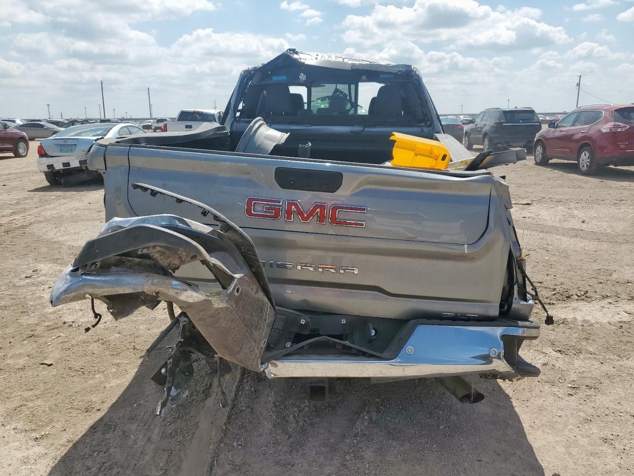 2025 GMC Sierra K2500 slt