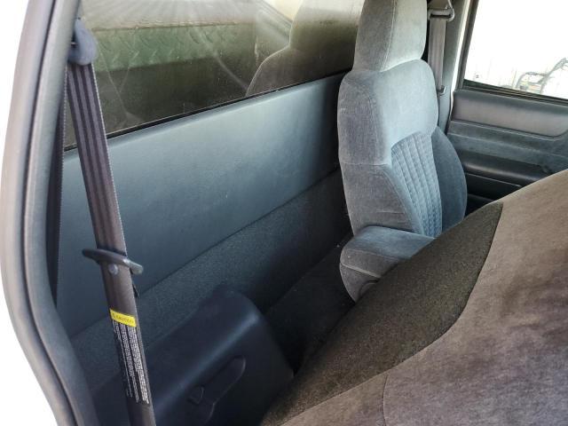 2000 Chevrolet S Truck S10