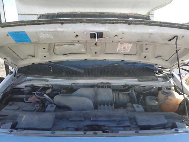 2009 Ford Econoline E450 Super Duty Cutaway Van