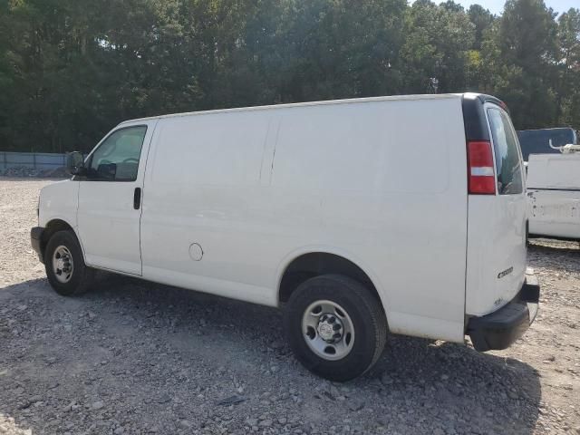 2021 Chevrolet Express G2500