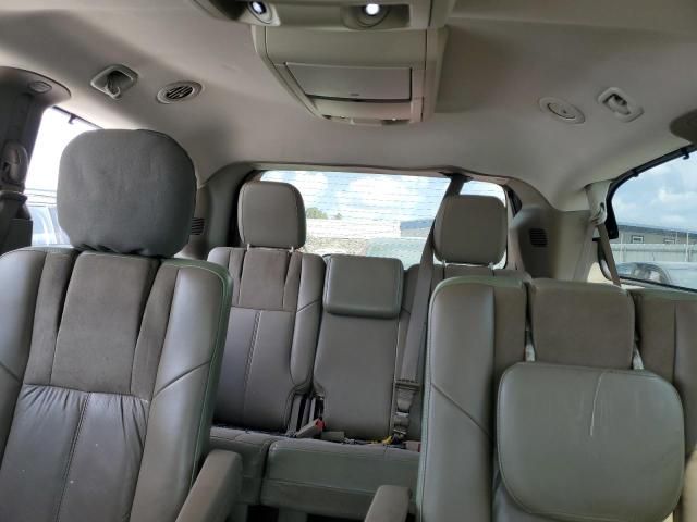 2012 Chrysler Town & Country Limited