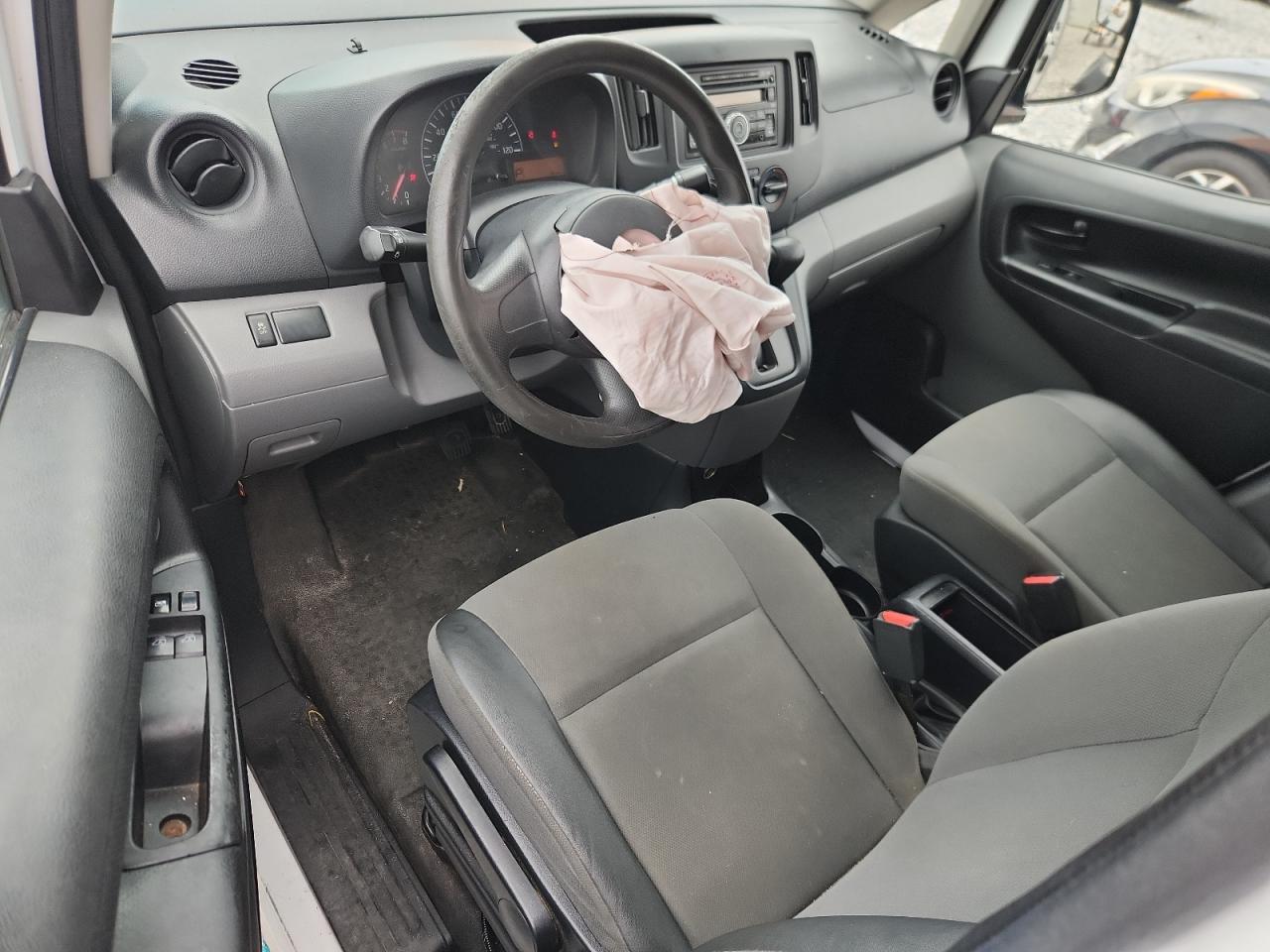 2017 Nissan NV200 2.5S
