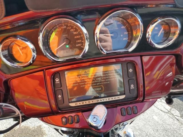 2015 Harley-Davidson Flhtcu Ultra Classic Electra Glide