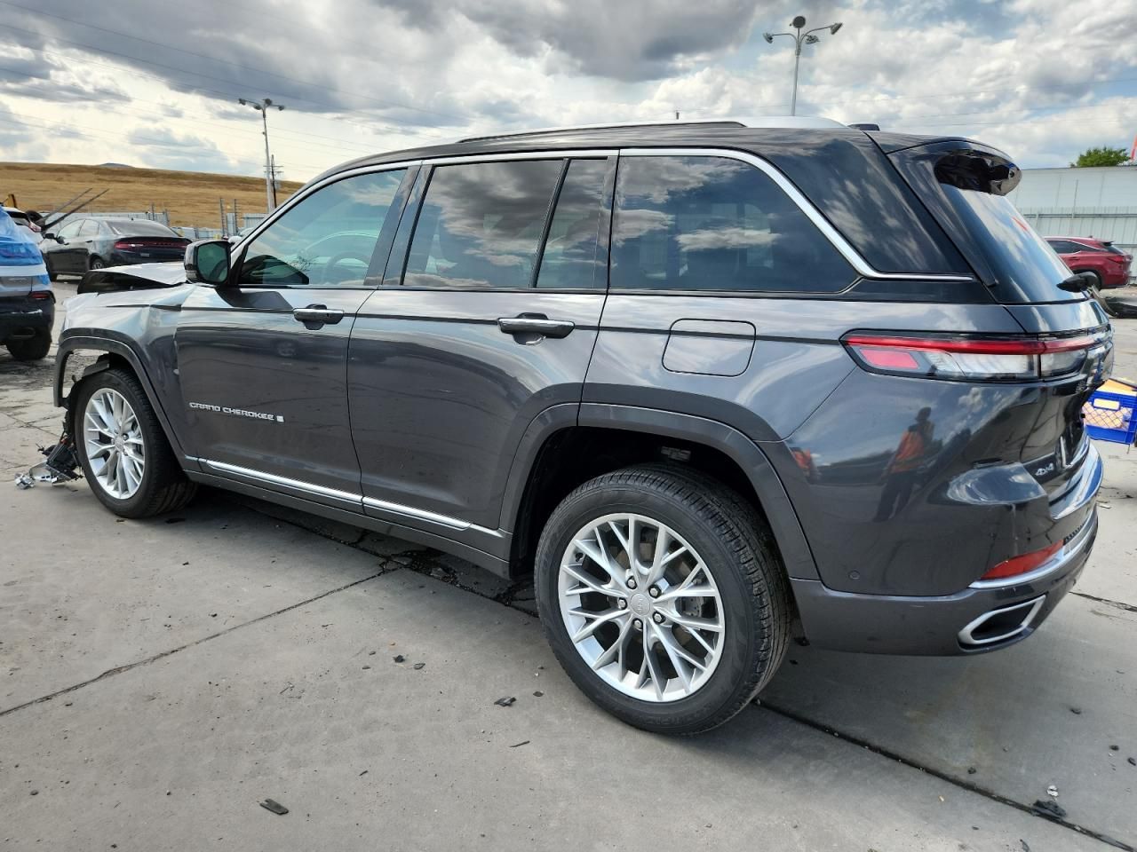 2023 Jeep Grand Cherokee Summit