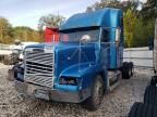 2000 Freightliner Conventional FLD120