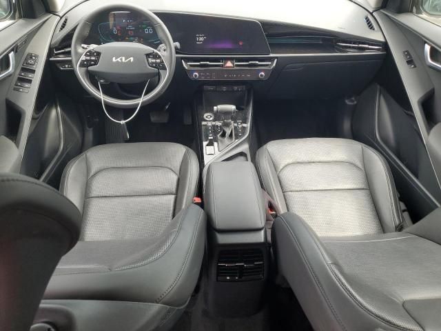 2024 KIA Niro SX