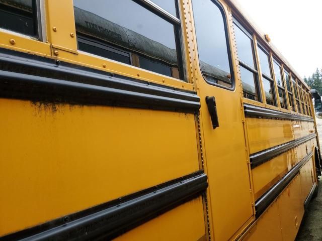 2009 Thomas SAF-T-LINER HDX-School Bus