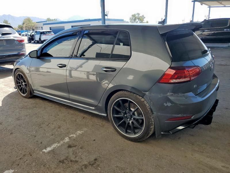 2018 Volkswagen Golf r