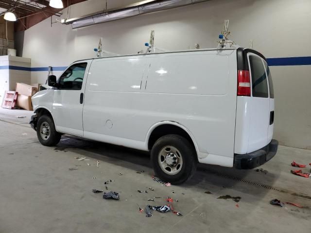 2016 Chevrolet Express G2500