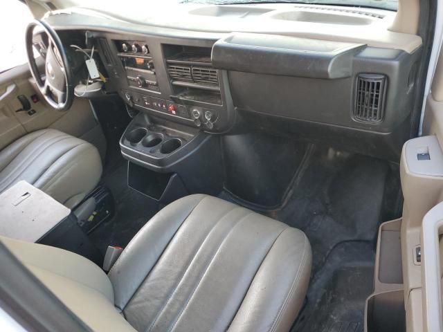 2023 GMC Savana G2500