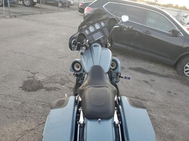2015 Harley-Davidson Flhxs Street Glide Special