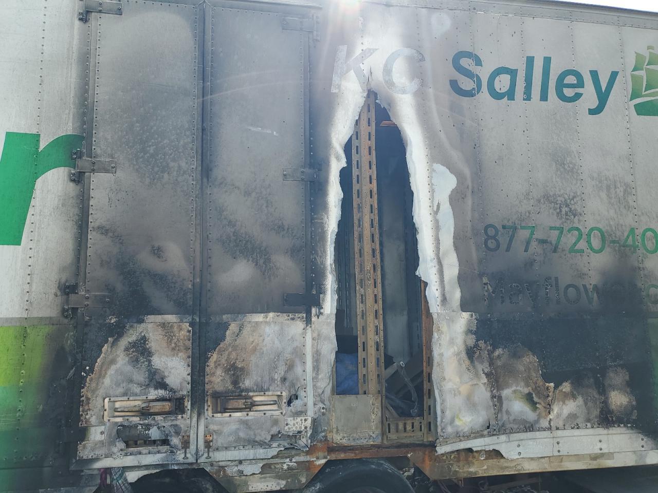 2015 Kentucky Mfg Ucky DRY Van Trailer