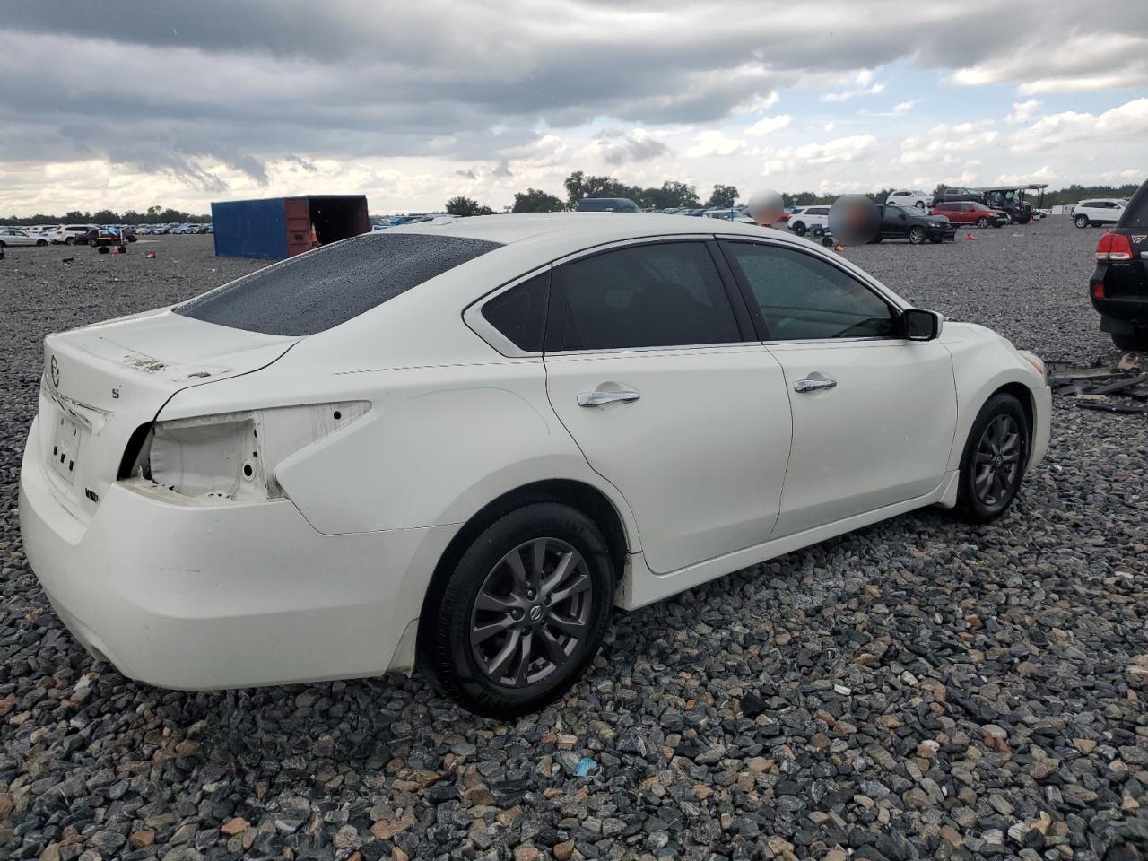 2015 Niss Altima