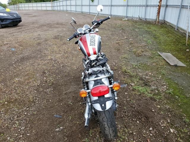 2016 Triumph Bonneville T120