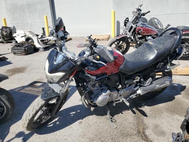 2015 Suzuki GW250