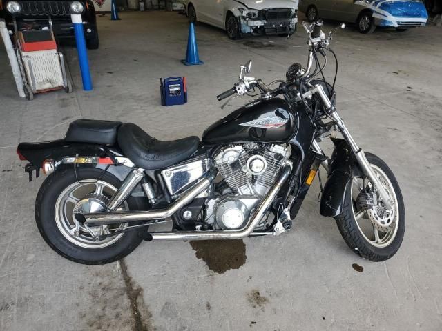 1995 Honda VT1100 C