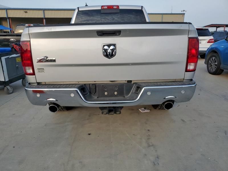 2018 Dodge Ram 1500 slt