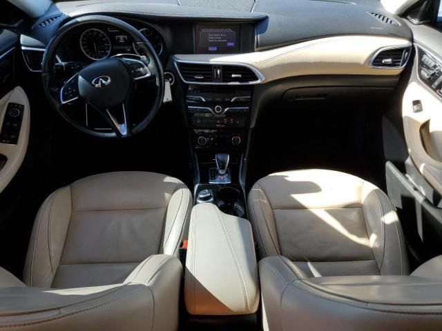 2017 Infiniti QX30 Base