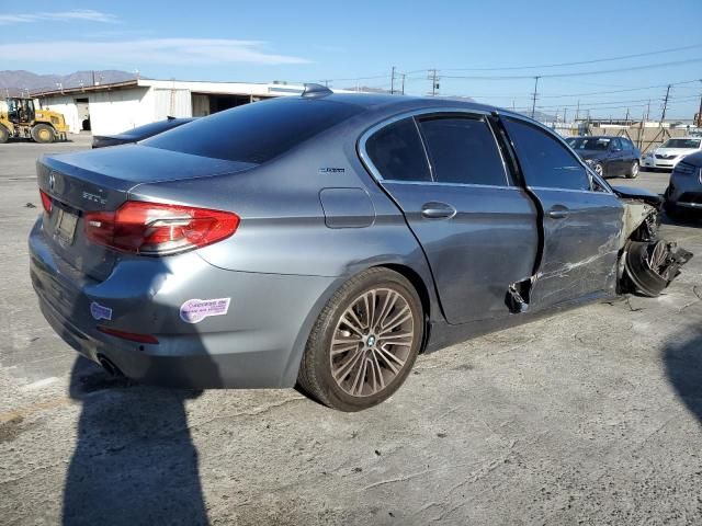 2019 BMW 530E