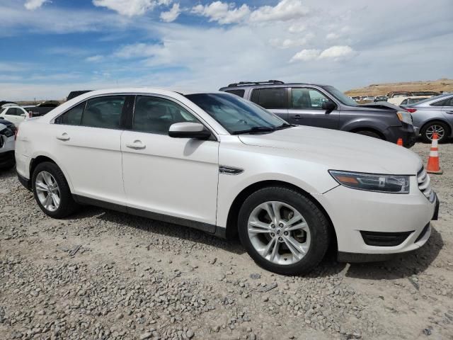 2016 Ford Taurus SEL