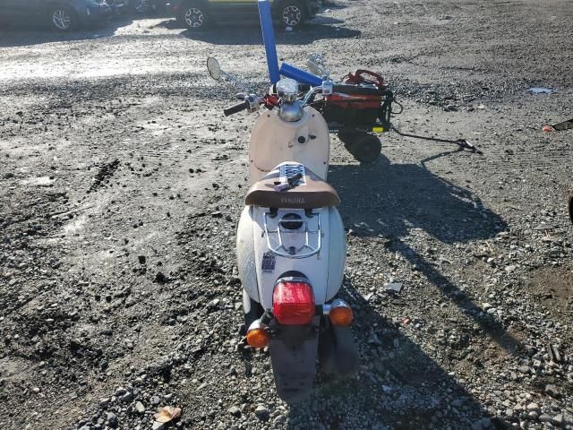 2013 Yamaha XC50