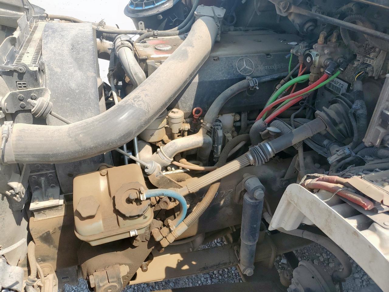 2004 Freigliner 2004 Freightliner Business Class M2 Grapple Truck