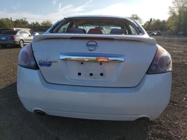 2010 Nissan Altima Base