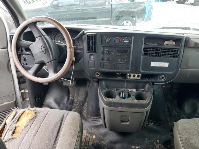 2005 Chevrolet Express G2500