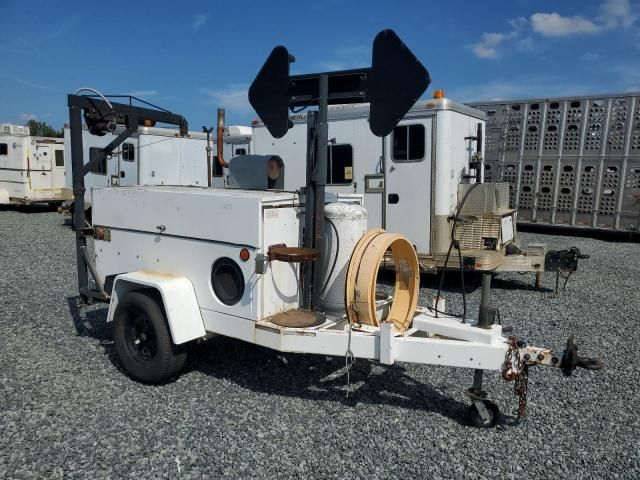 2004 Team Fenex Manhole Support Trailer