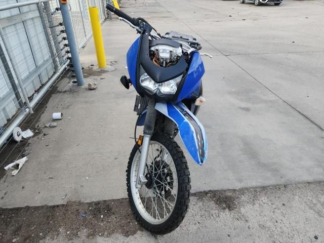 2009 Kawasaki KL650 E
