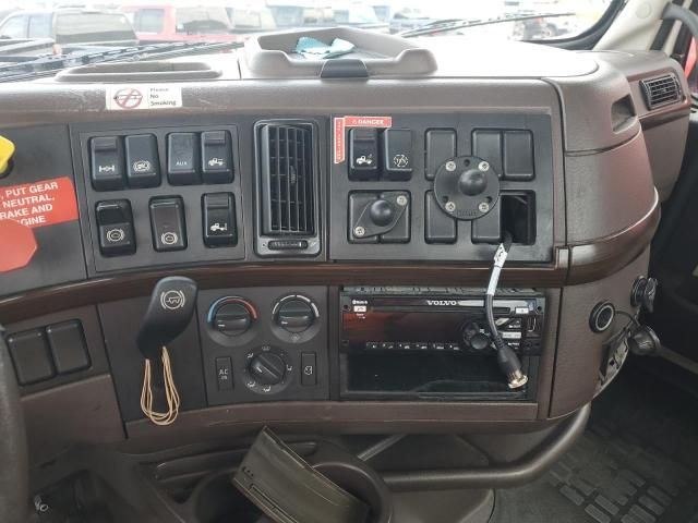 2016 Volvo VNL Semi Truck
