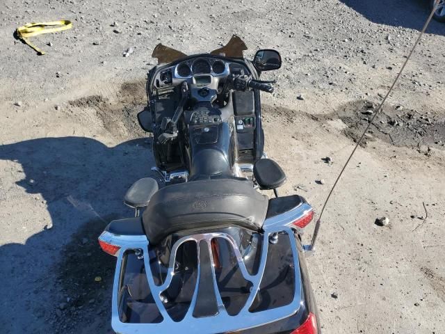 2002 Honda GL1800