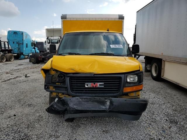 2017 GMC Savana Cutaway G3500