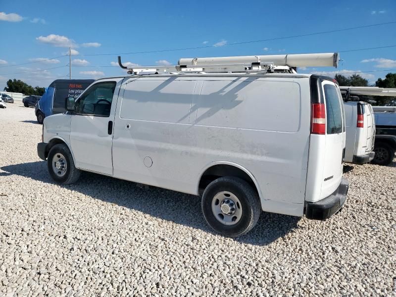 2013 Chevrolet Express G2500