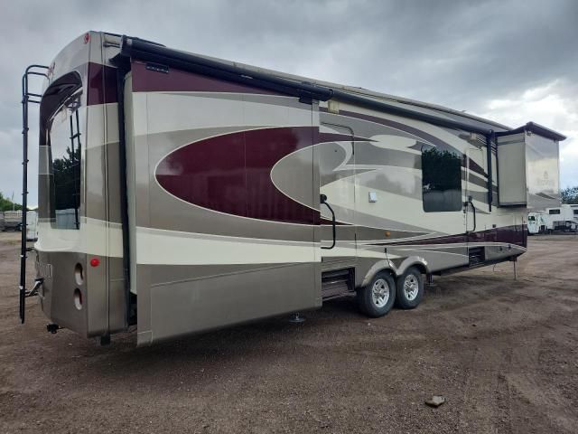 2013 Redwood Camper