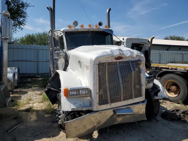 2005 Peterbilt 379 Semi Truck