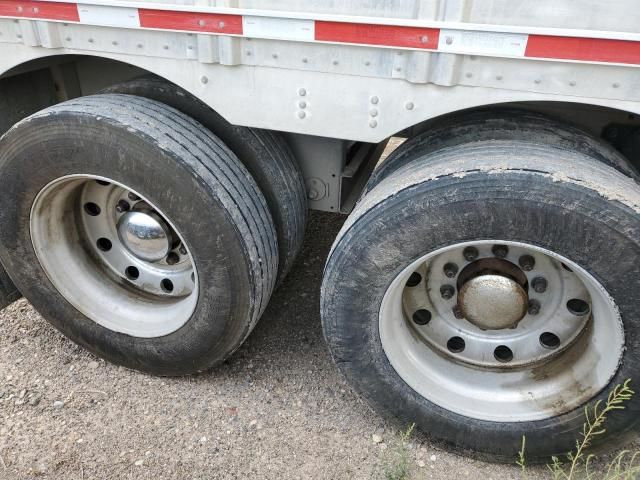 2016 Wilson Psdcl-402 Livestock Trailer