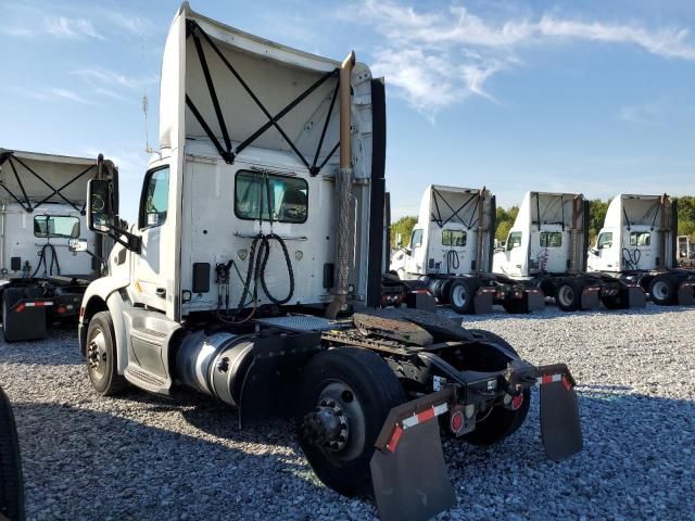 2018 Peterbilt Tractor 2018 Peterbilt 579 Semi Truck