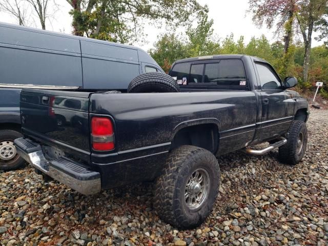 2000 Dodge RAM 2500