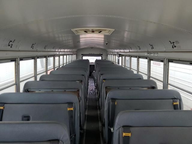 2011 Thomas SAF-T-LINER HDX-School Bus