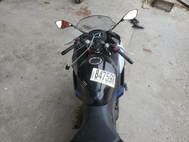 2025 Kawasaki EX500 A