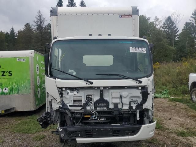 2025 Isuzu NRR
