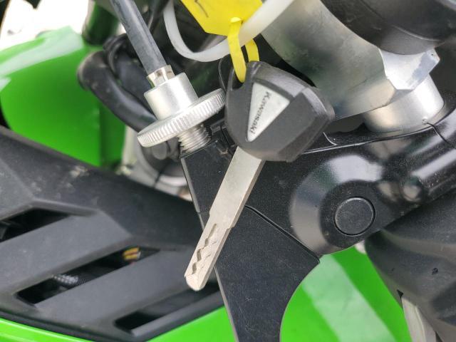 2025 Kawasaki ZX1002 M