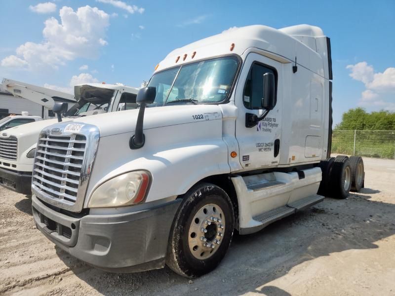 2012 Freightliner Cascadia 125 Semi Truck
