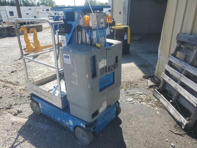 2011 Genie GR-15 Vertical Lift