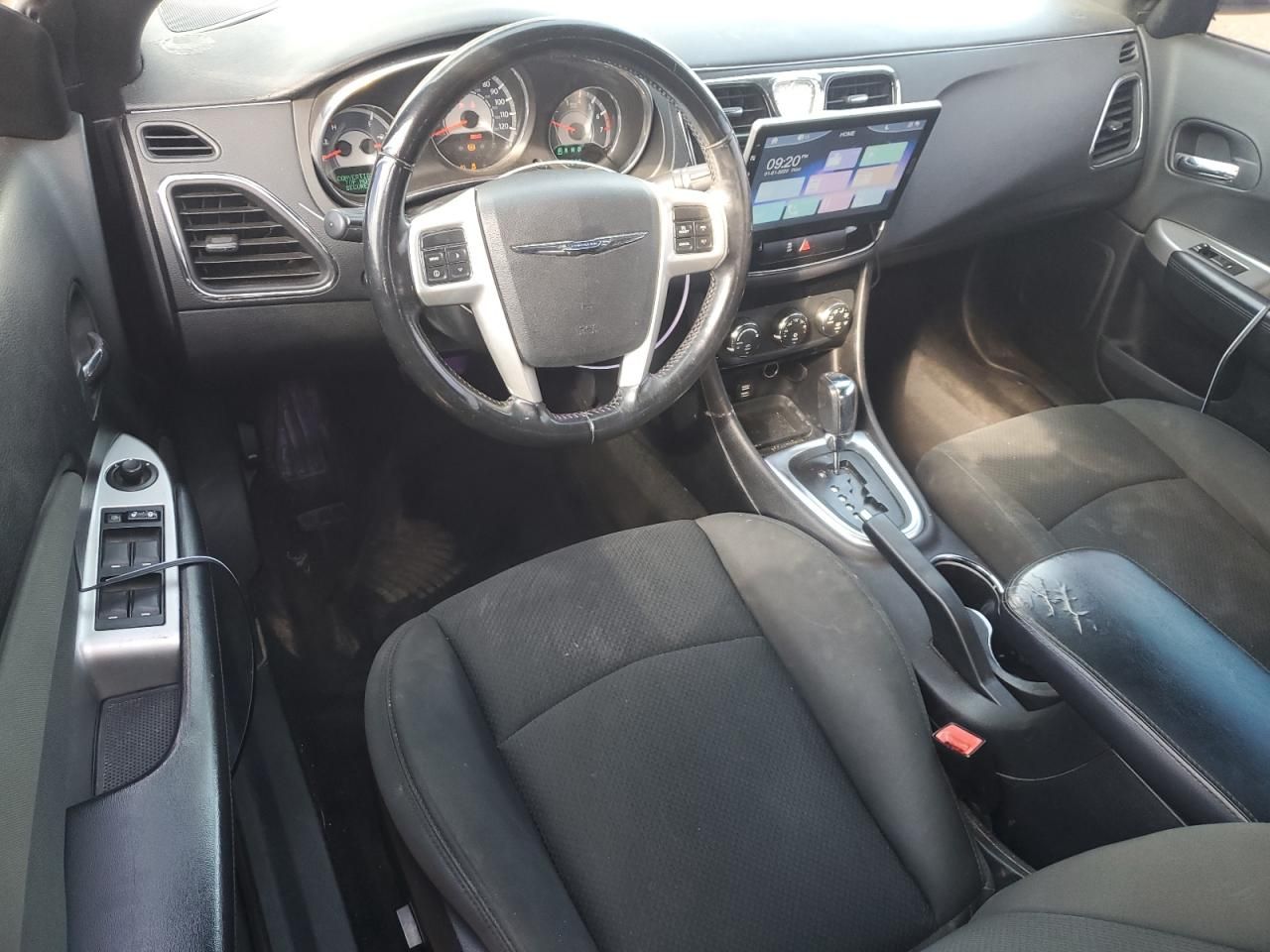 2012 Chrysler 200 Touring