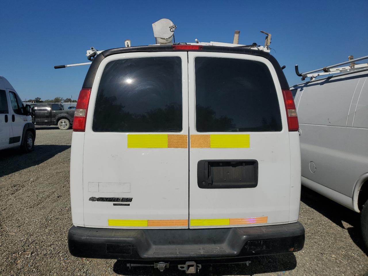 2016 Chevrolet Express G2500