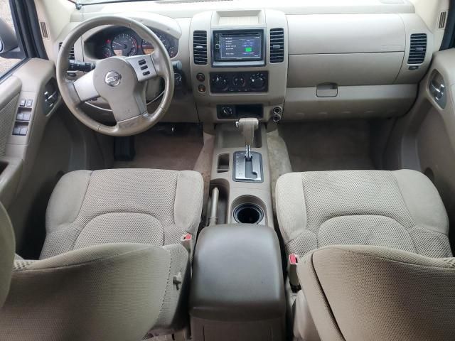 2005 Nissan Frontier Crew Cab LE